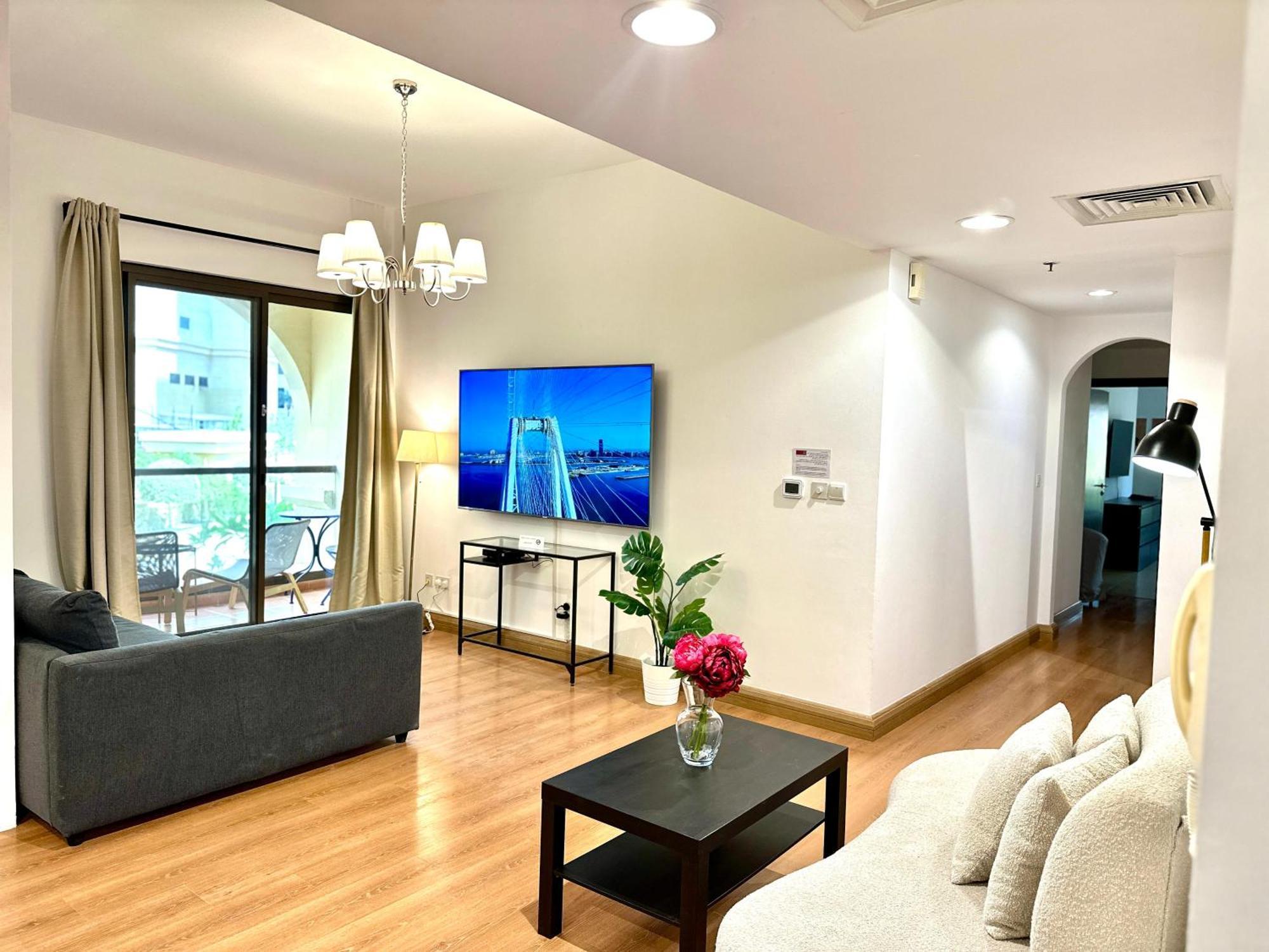 Beautiful 2Br & 4Br Apartments On Jbr Beach, Walking Distance To Bluewaters Island - By Sunkissed Holiday Homes Dubai Luaran gambar