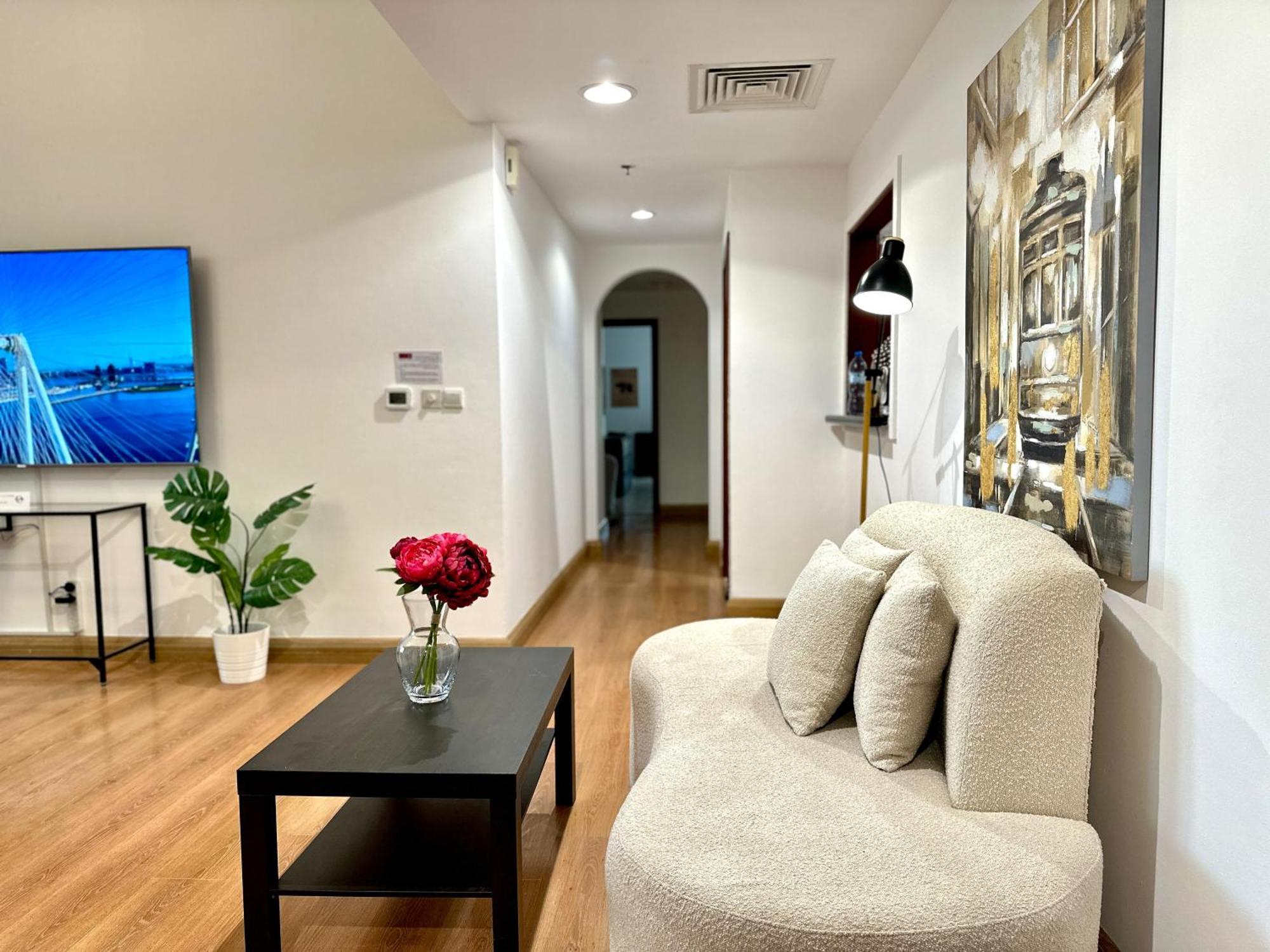 Beautiful 2Br & 4Br Apartments On Jbr Beach, Walking Distance To Bluewaters Island - By Sunkissed Holiday Homes Dubai Luaran gambar