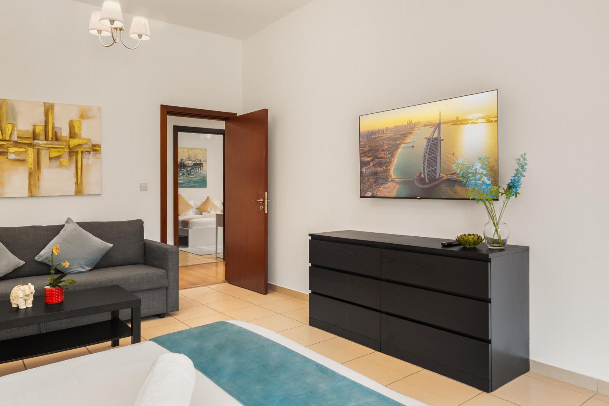 Beautiful 2Br & 4Br Apartments On Jbr Beach, Walking Distance To Bluewaters Island - By Sunkissed Holiday Homes Dubai Luaran gambar