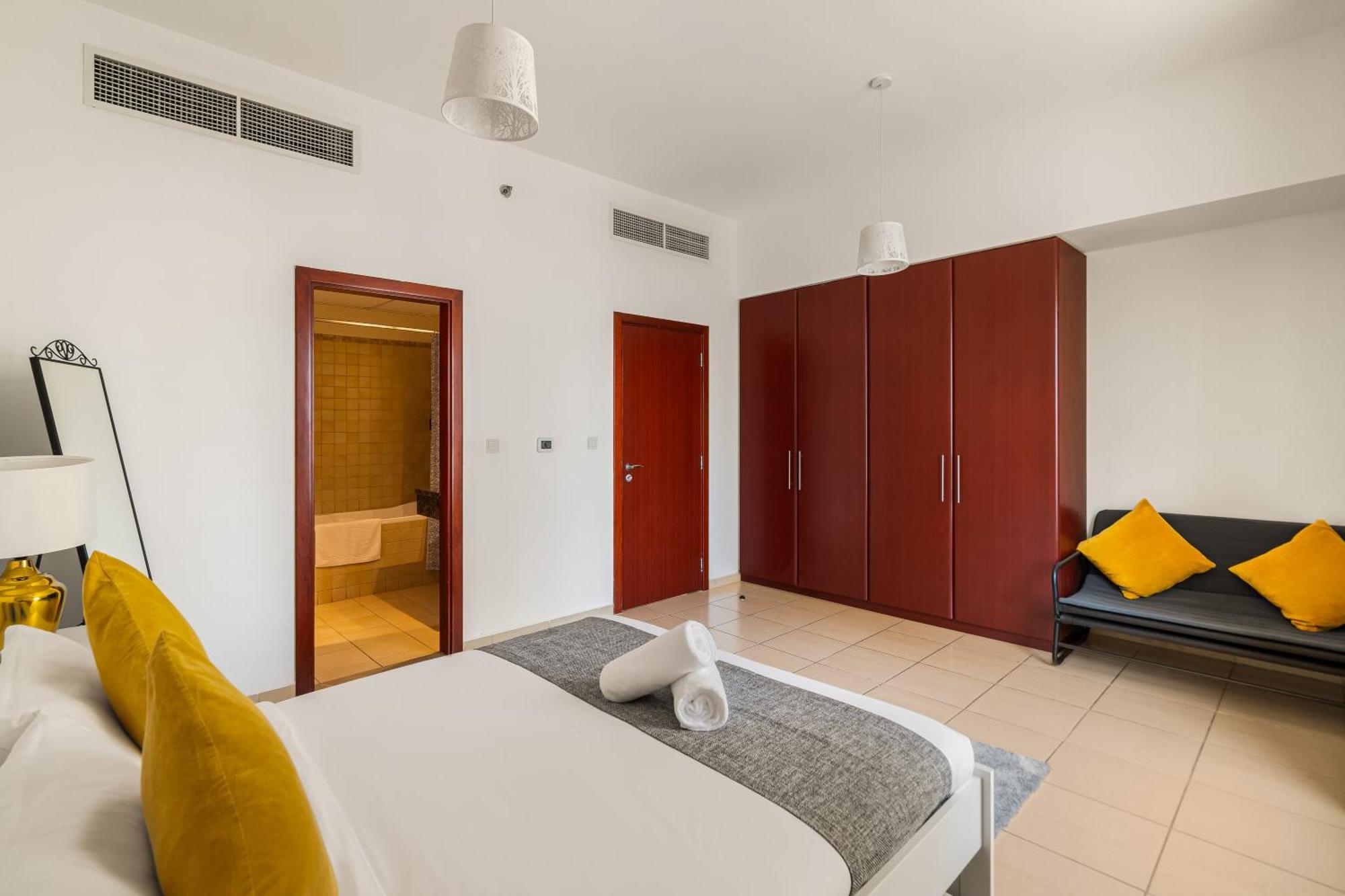 Beautiful 2Br & 4Br Apartments On Jbr Beach, Walking Distance To Bluewaters Island - By Sunkissed Holiday Homes Dubai Luaran gambar